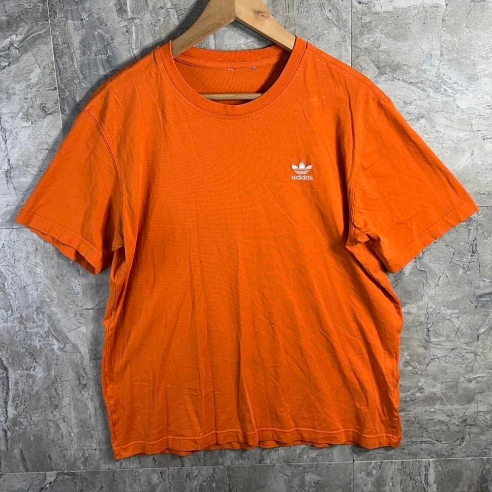 MENS ADIDAS ORIGINALS ESSENTIALS EMBROIDERED TREFOIL TEE SHIRT~SIZE LARGE ORANGE